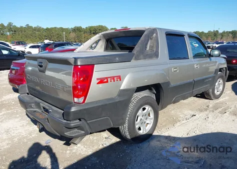 2003 Chevrolet Avalanche 1500 z USA, uszkodzony, nr VIN 3GNEC13T33G139846